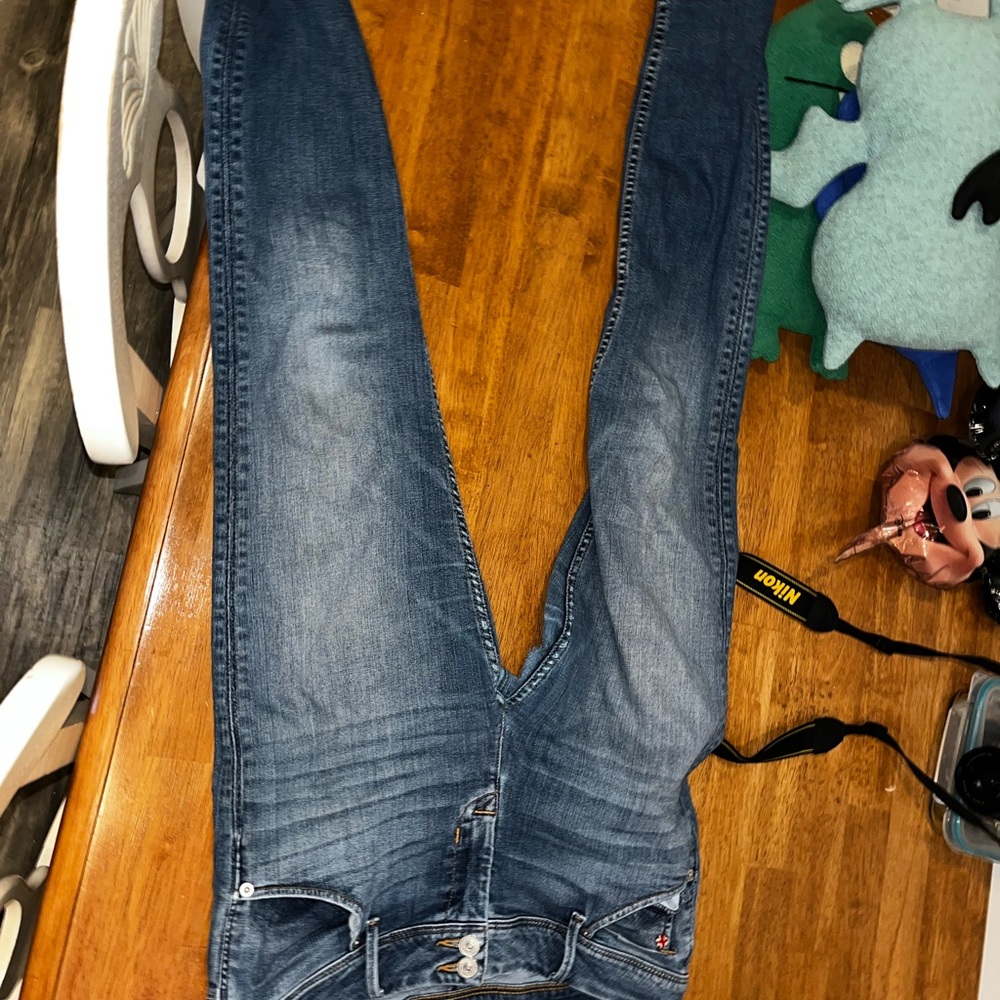 7/10 condition Hudson jeans